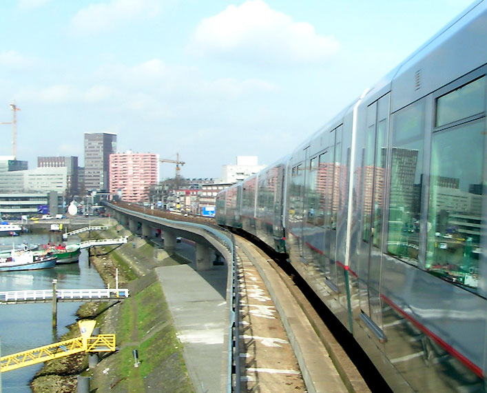 Reflection in the overground underground